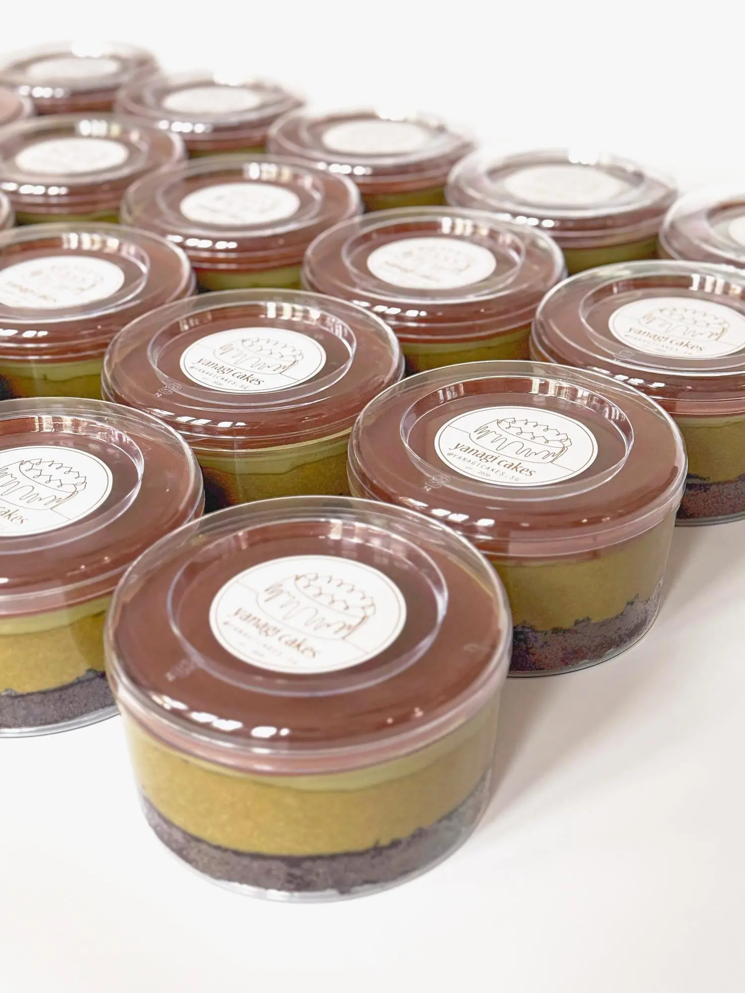 Pistachio Kunafa Cake - Image 5