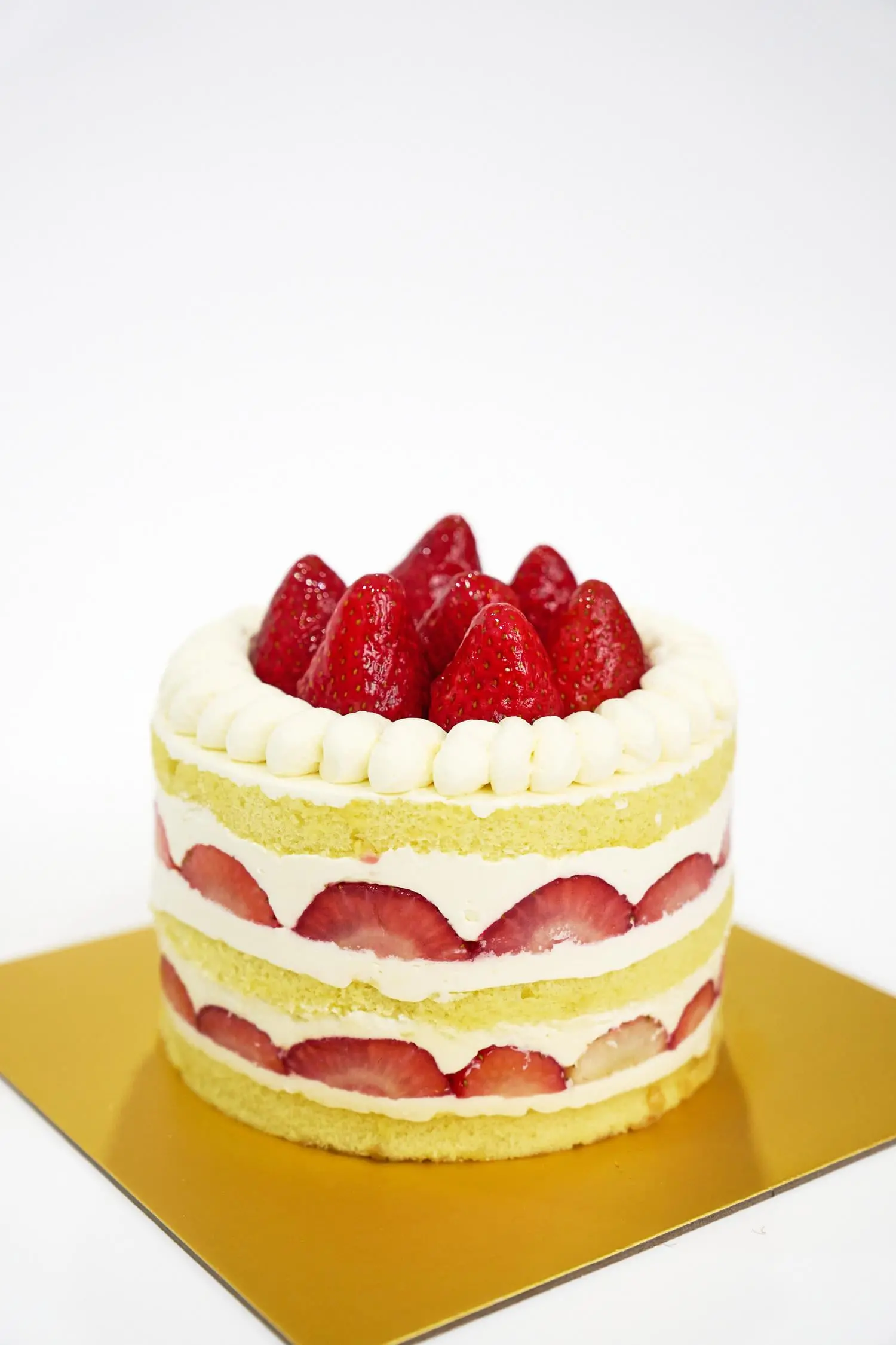 Strawberry Cake - Image 5