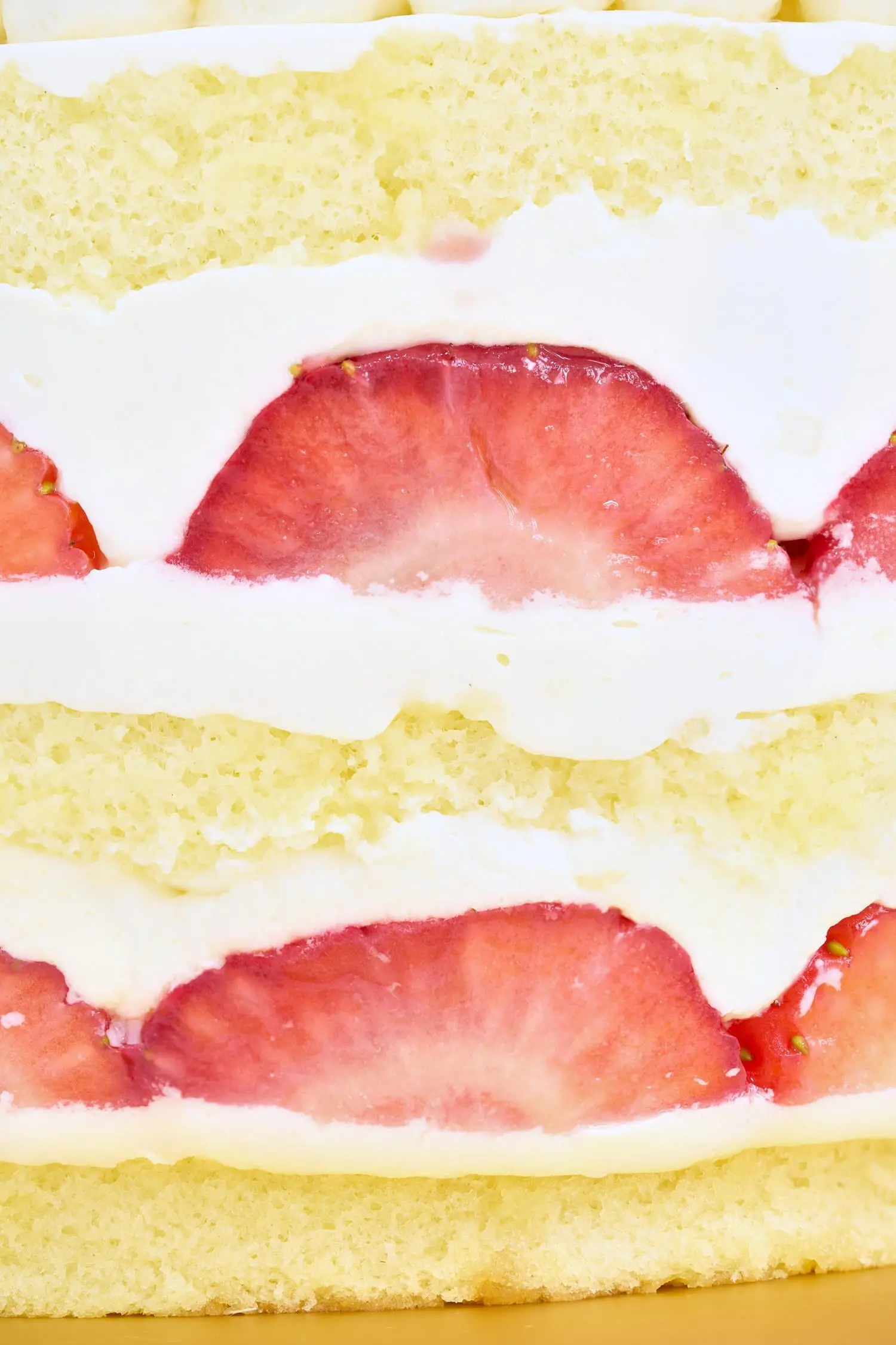 Strawberry Cake - Image 4